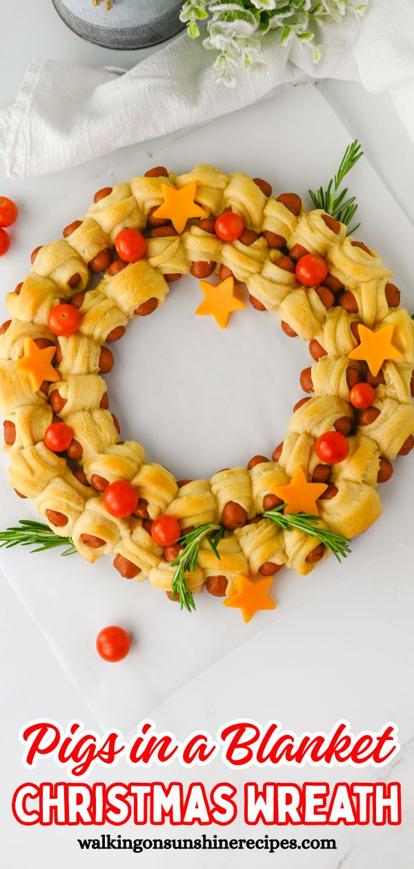 Pigs in a Blanket Christmas Wreath Appetizer Pin.
