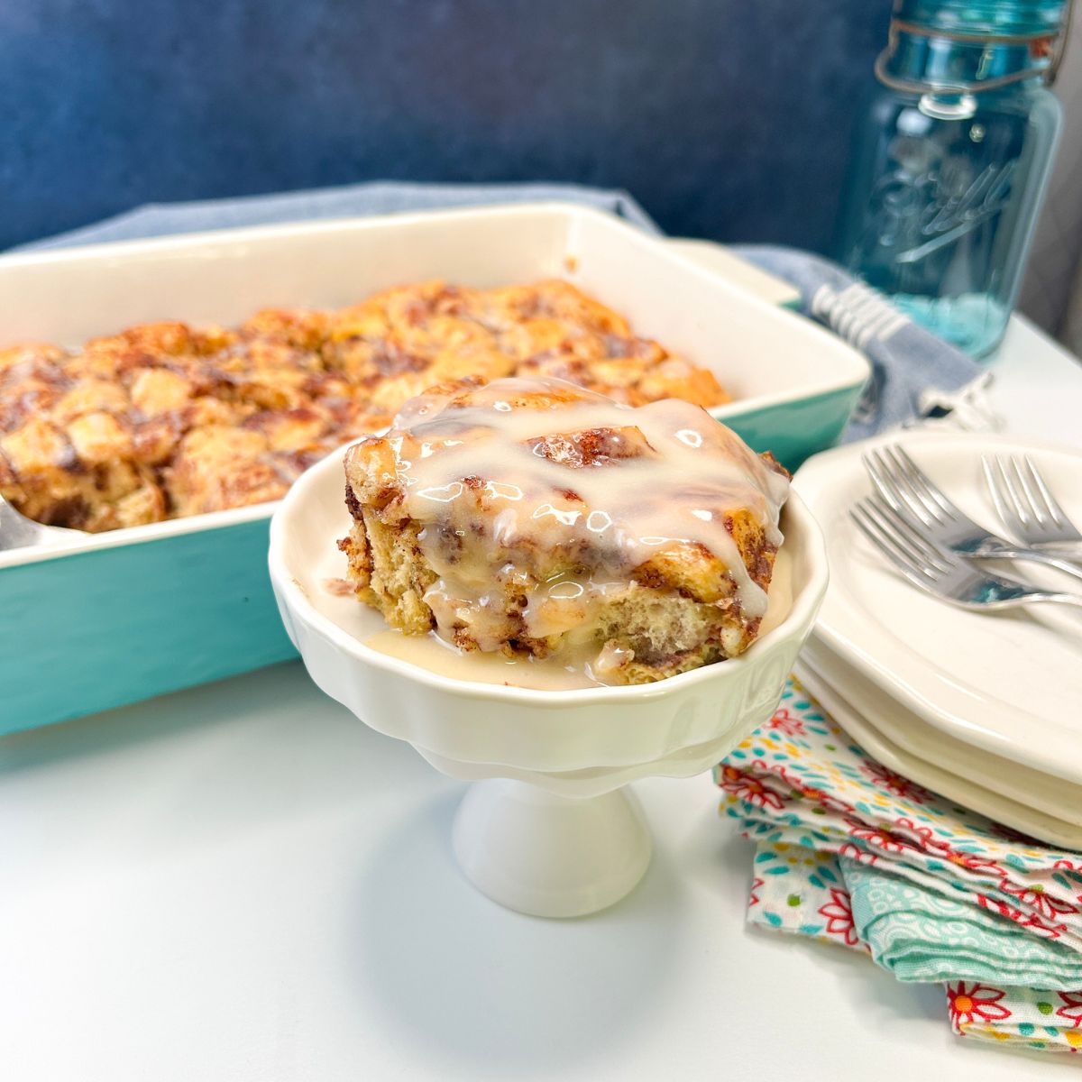 cinnamon roll breakfast casserole recipe.