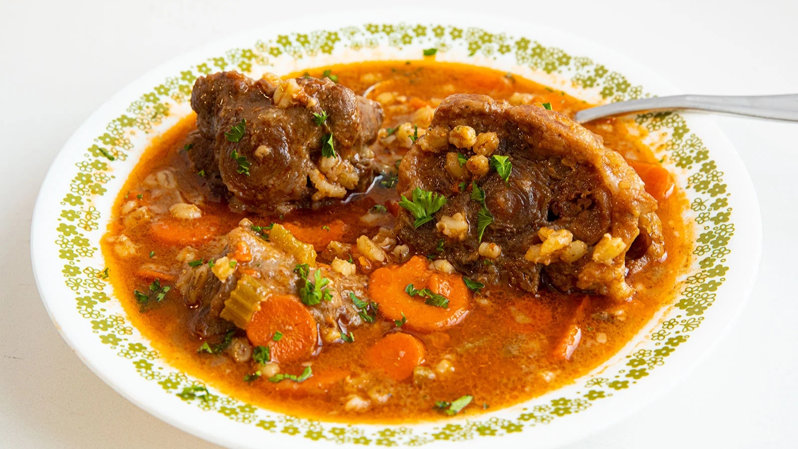 A bowl of oxtail soup.
