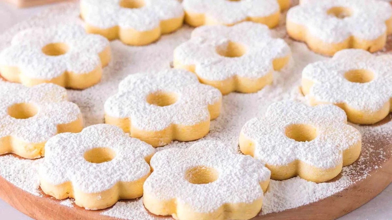 Italian canestrelli cookies
